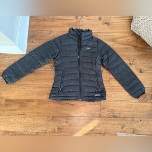 Patagonia Black Quilted Jacket Women XS or Girls